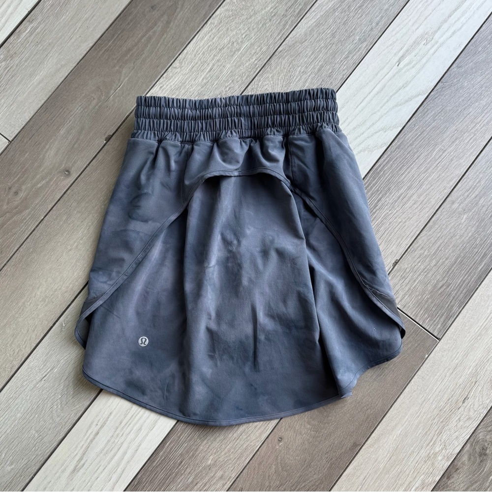 Lululemon Athletica Charcoal Active Skirt | Size: 2 | Fair Condition